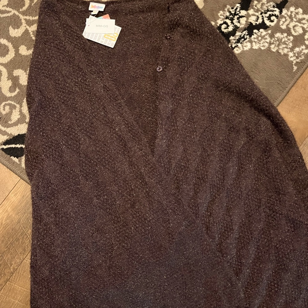 LulaRoe O/S Mimi NWT plum in color